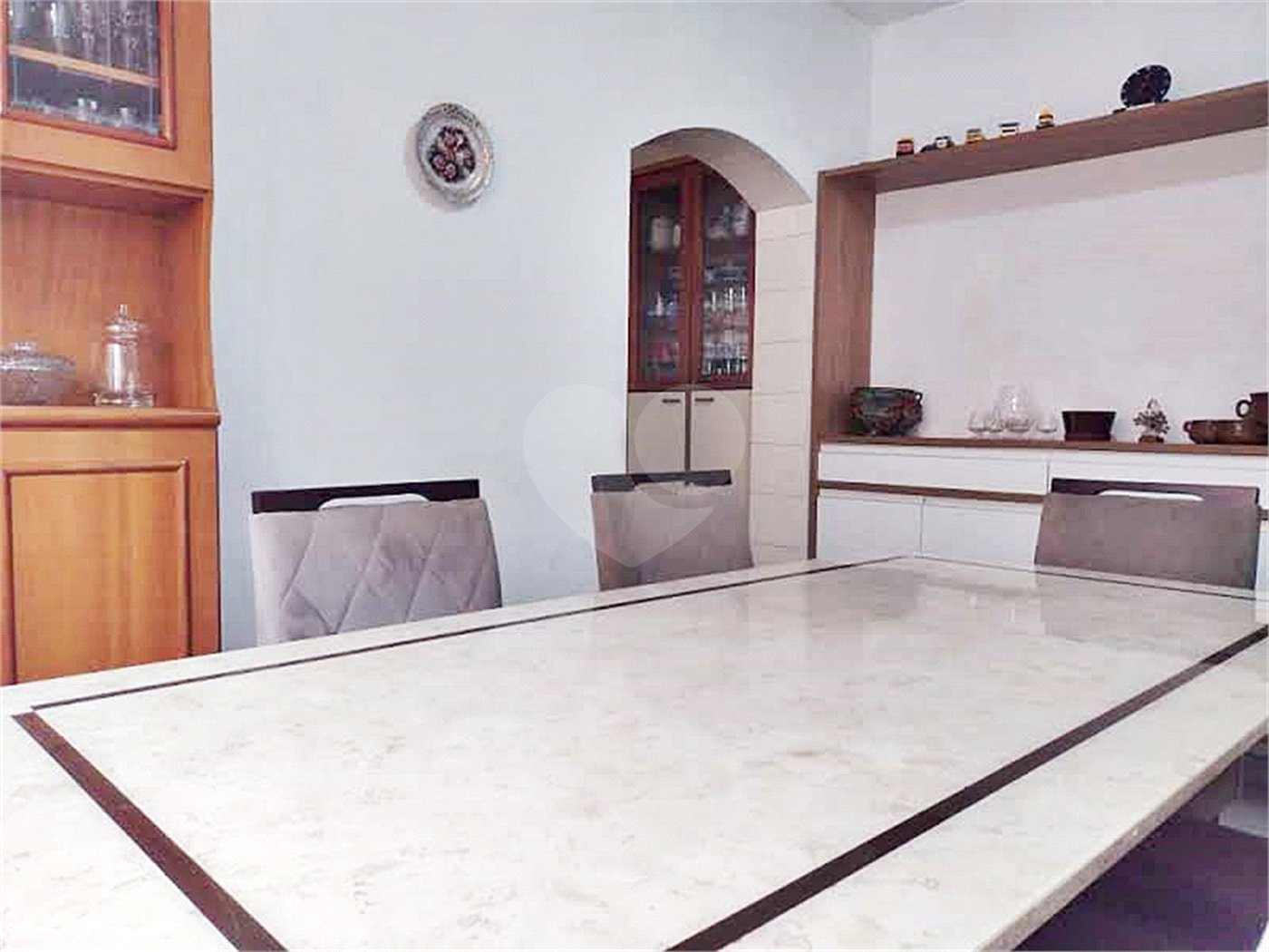 Casa à venda com 5 quartos, sendo 1 suíte, em Água Fria, São Paulo, SP