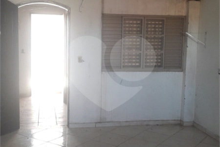 Casa à venda ou para alugar com 4 quartos, sendo 1 suíte, em Vila Carvalho, Sorocaba, SP