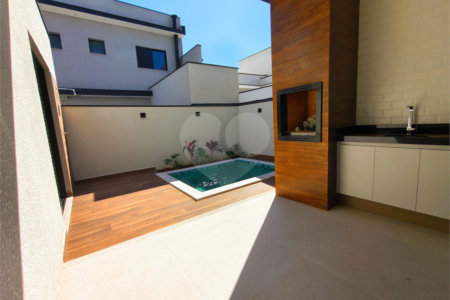 Casa à venda com 3 quartos, sendo 1 suíte, no condomínio Terras de São Francisco, Sorocaba - SP