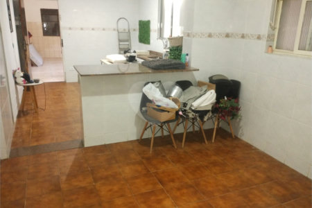 Sobrado à venda com 2 quartos em Jardim Sabará, São Paulo, SP