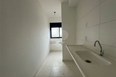 Apartamento à venda com 2 quartos em Vila Mazzei, São Paulo, SP
