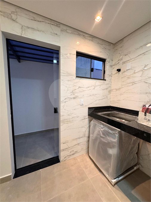 Casa à venda com 2 quartos, sendo 1 suíte, em Guriri, Cabo Frio, RJ