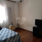 Sobrado à venda com 3 quartos, sendo 1 suíte, em Vila Mariana, São Paulo, SP