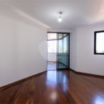 Apartamento à venda com 4 quartos, sendo 3 suítes, em Campo Belo, São Paulo, SP