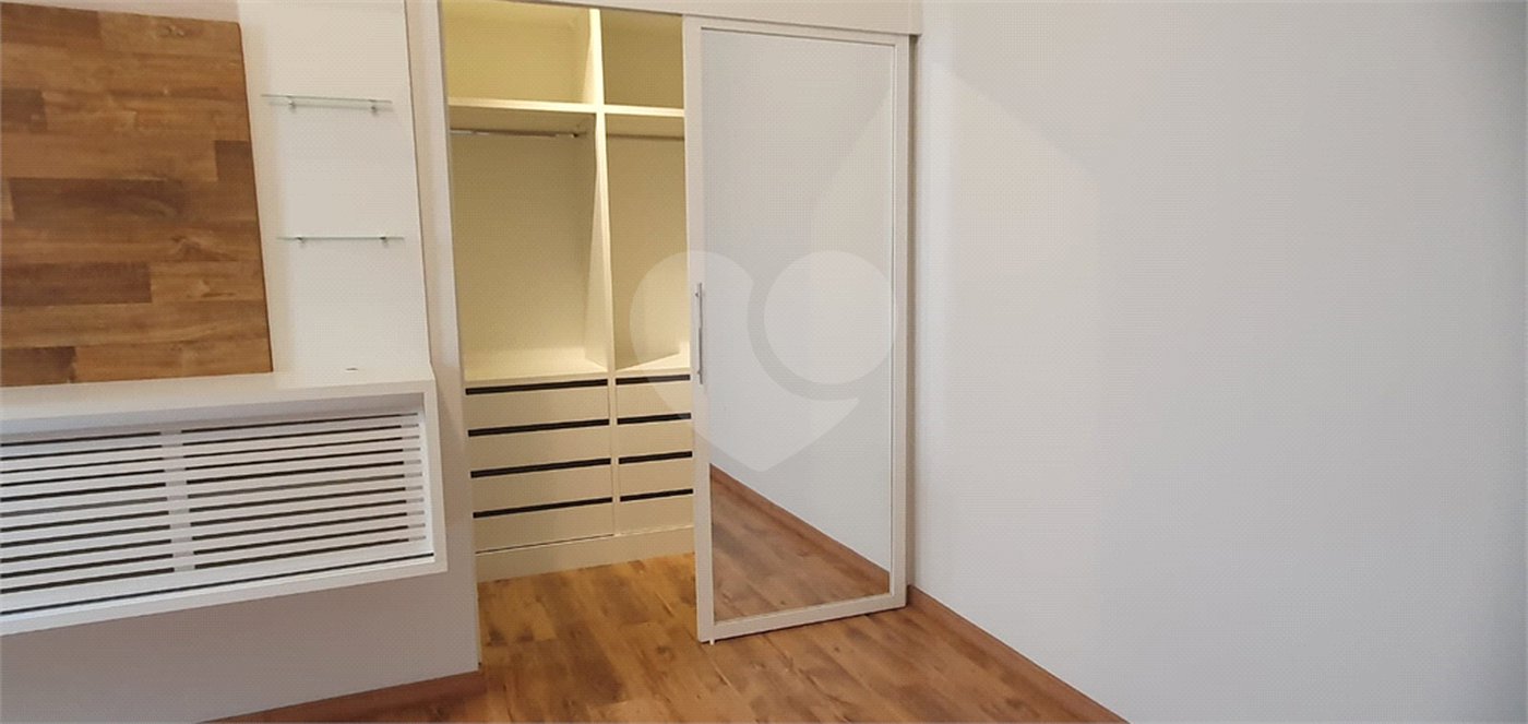 Casa à venda com 3 quartos, sendo 1 suíte,  no condomínio Reserva das Paineiras, Itapetininga - SP