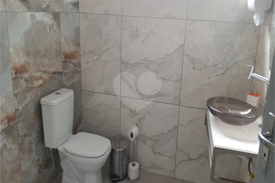 Casa para alugar com 5 quartos no Centro, Mairiporã, SP