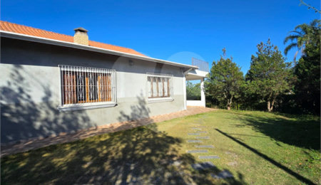 Casa à venda com 3 quartos, sendo 2 suítes,  em Vila São Paulo, Mogi das Cruzes, SP