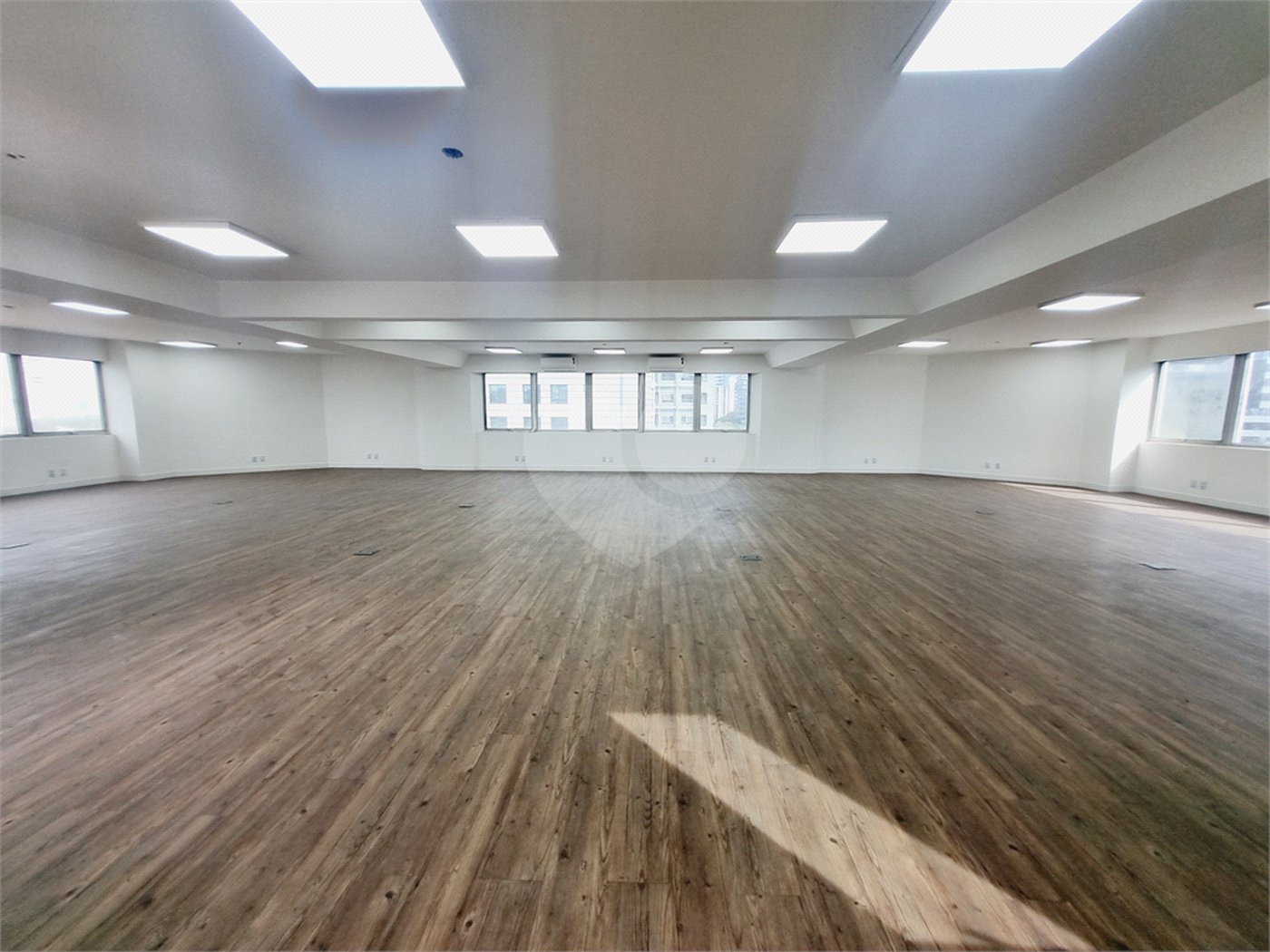 Sala à venda ou para alugar em Cidade Monções, São Paulo, SP