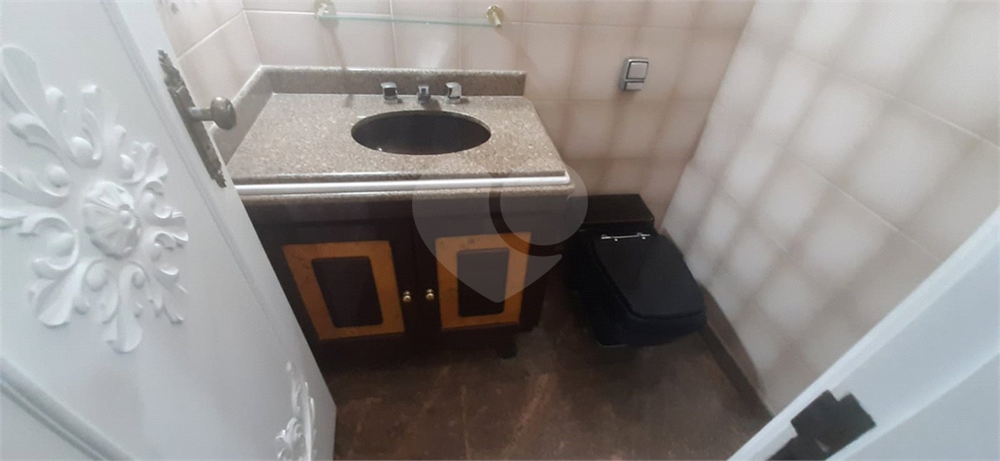 Sobrado à venda com 4 quartos, sendo 2 suítes, em Jardim França, São Paulo, SP