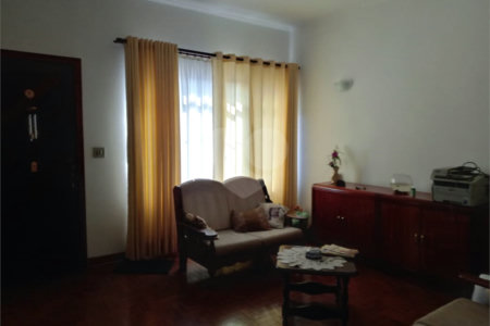 Casa Térrea à venda com 3 quartos, sendo 1 suíte, em Vila Paulicéia, São Paulo, SP