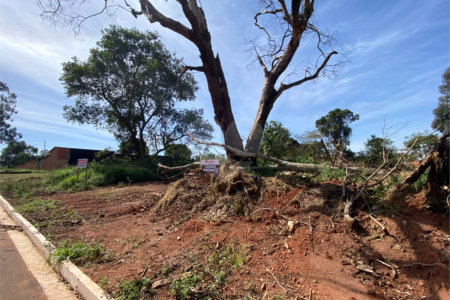 Terreno à venda em Jardim Itaipu, Ponta Porã, MS