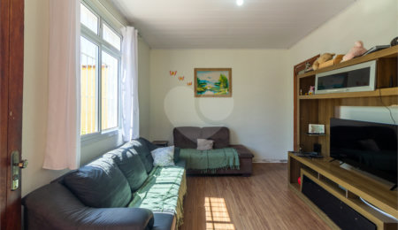 Casa à venda com 3 quartos em Vila Dom Pedro I, São Paulo, SP