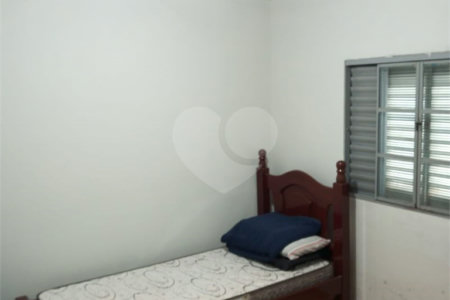 Casa de Vila à venda com 3 quartos em Jardim Santa Cruz, Salto, SP