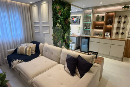 Apartamento à venda com 3 quartos, sendo 1 suíte, em Vila Andrade, São Paulo, SP