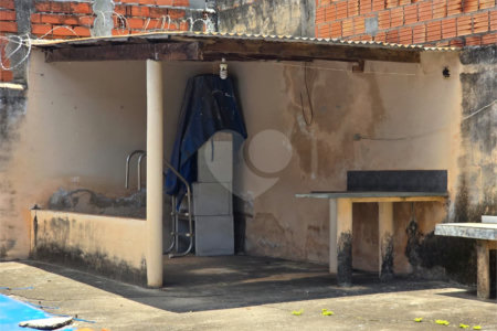 Casa à venda ou para alugar com 2 quartos em Vila Arruda, Itapetininga, SP