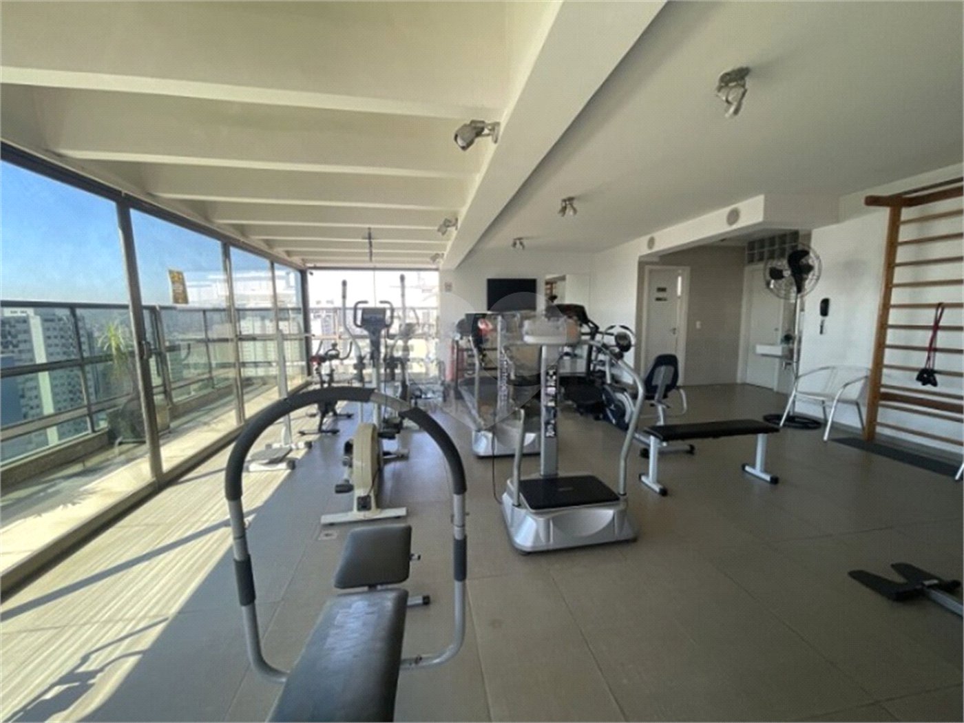 Apartamento à venda com 4 quartos, sendo 2 suítes, em Santana, São Paulo, SP
