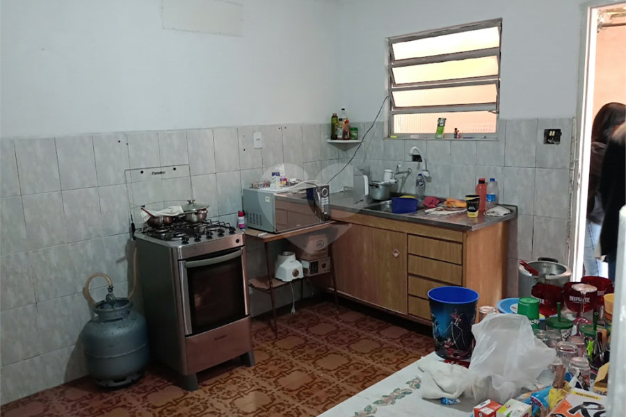 Sobrado à venda com 2 quartos em Horto, São Paulo, SP