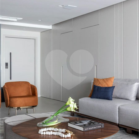 Apartamento à venda com 4 quartos, sendo 2 suítes,  em Vila Mariana, São Paulo, SP