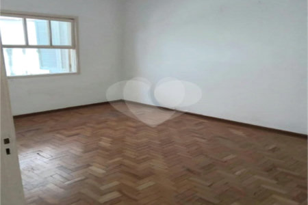 Sobrado à venda com 3 quartos em Planalto Paulista, São Paulo, SP