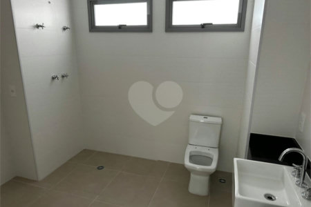 Apartamento à venda com 4 suítes em Água Branca, São Paulo, SP