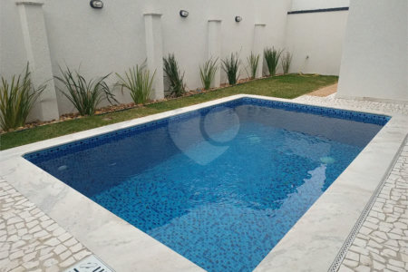 Casa à venda com 3 suítes no condomínio Real Park, Sumaré - SP