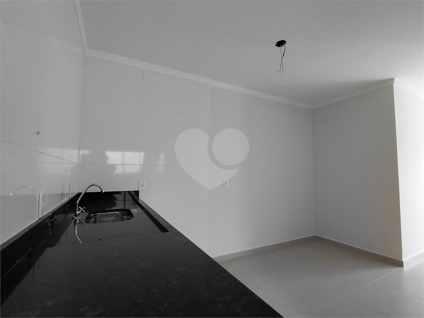 Casa à venda com 2 quartos no condomínio Epopeu, São Paulo - SP