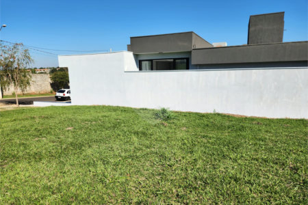 Terreno à venda em Residencial Volpi, Araraquara, SP