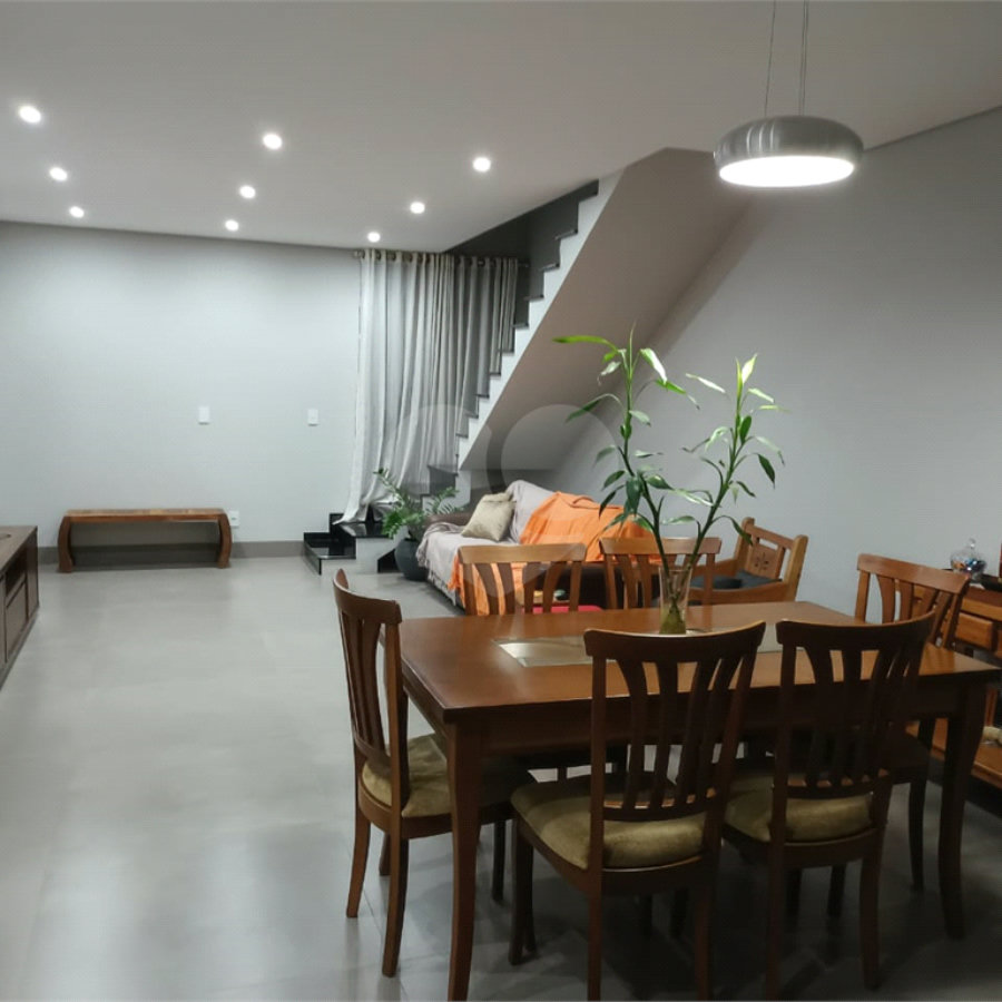 Casa à venda com 3 quartos, sendo 1 suíte, no condomínio Jardins Di Roma Piazza Venezia, Indaiatuba - SP