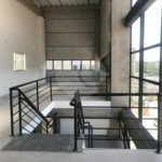 Galpão industrial com renda à venda em Cotia