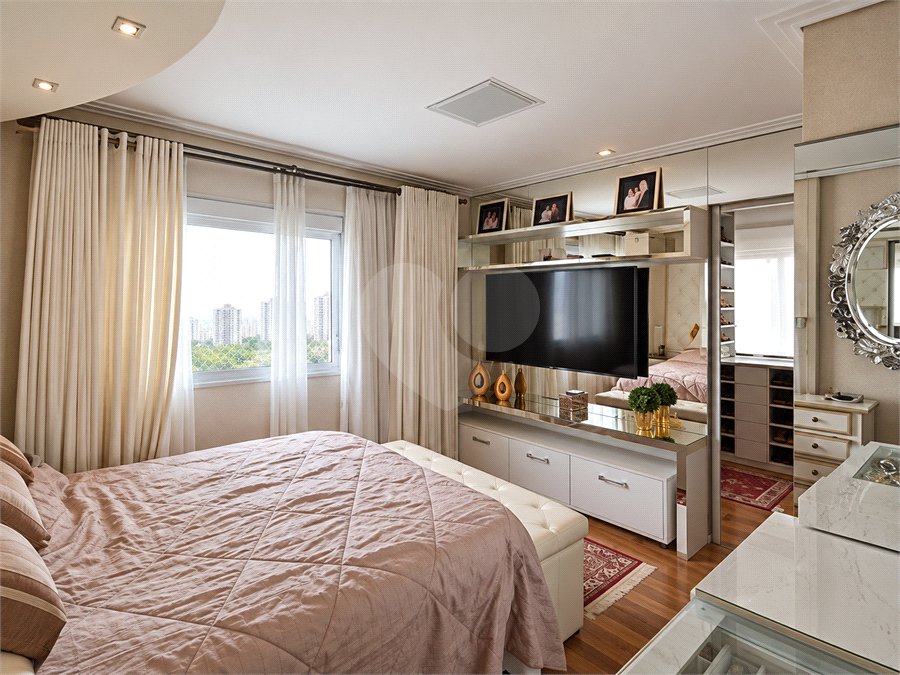 Apartamento à venda com 3 suítes em Baeta Neves, São Bernardo do Campo, SP