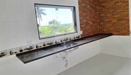 Casa em condomínio à venda com 3 suítes no Centro, Bom Jesus dos Perdões, SP