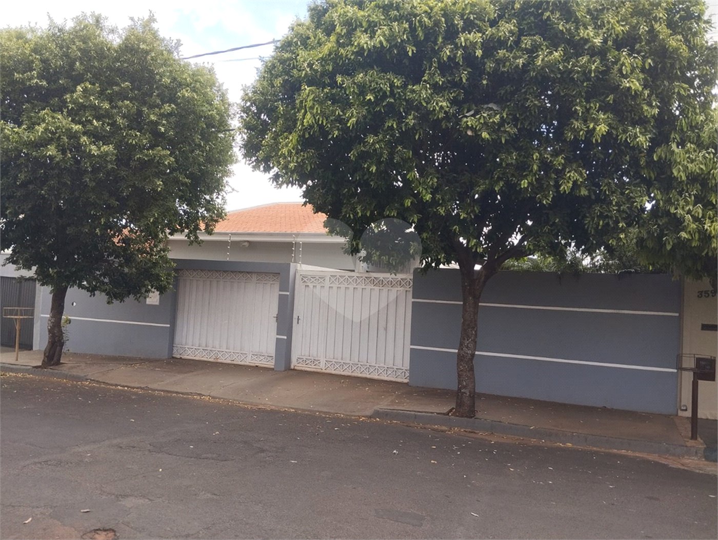 Casa Térrea à venda com 3 quartos, sendo 1 suíte, em Jardim Maria Luiza, Araraquara, SP