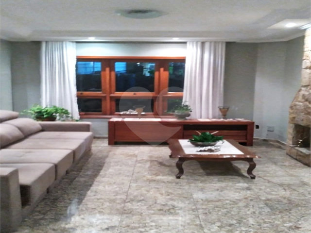 Casa à venda com 3 quartos, sendo 1 suíte,  em Tucuruvi, São Paulo, SP