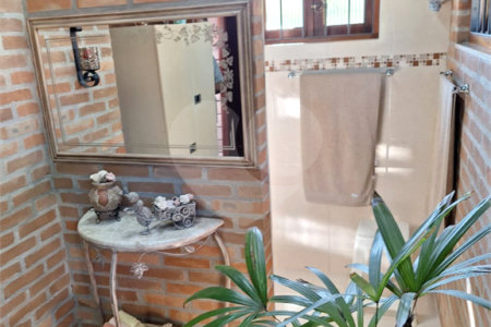 Casa em condomínio à venda com 4 quartos, sendo 2 suítes, no Centro, Bom Jesus dos Perdões, SP