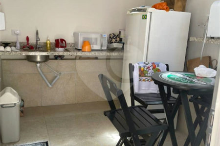 Sobrado à venda com 5 quartos, sendo 1 suíte, em Santa Teresinha, São Paulo, SP