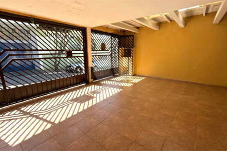 Sobrado à venda com 3 quartos, sendo 1 suíte, em Vila Darli, São Paulo, SP
