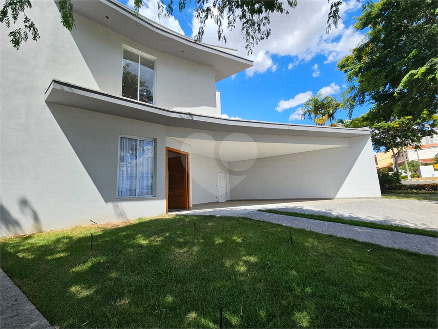 Casa à venda com 4 suítes no condomínio Portal da Vila Rica, Itu - SP