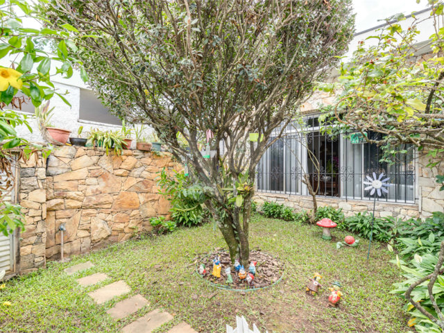Casa de Vila à venda com 3 quartos, sendo 1 suíte,  em Granja Julieta, São Paulo, SP