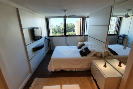 Apartamento à venda com 3 suítes em Água Fria, São Paulo, SP