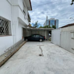 CASA AMPLA COM QUINTAL  150m² - 1.799.000,00 - Aparecida - Santos/SP