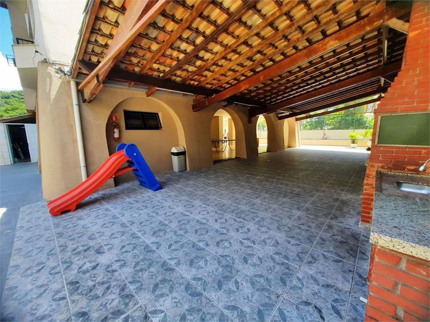 Apartamento com 1 dormitório à venda, 50 m² por R$ 298.000,00 - Vila Júlia - Guarujá/SP