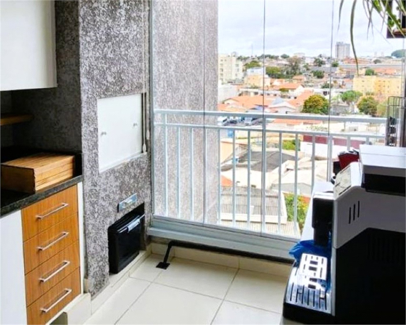 Apartamento à venda com 3 quartos, sendo 1 suíte, em Jardim Piratininga, Sorocaba, SP