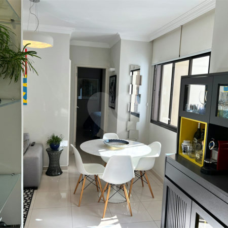 Apartamento à venda com 2 quartos, sendo 1 suíte, em Indianópolis, São Paulo, SP