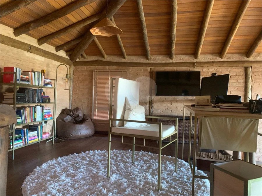 Casa para alugar com 3 quartos, sendo 2 suítes, no condomínio Alpes de Vinhedo, Vinhedo - SP