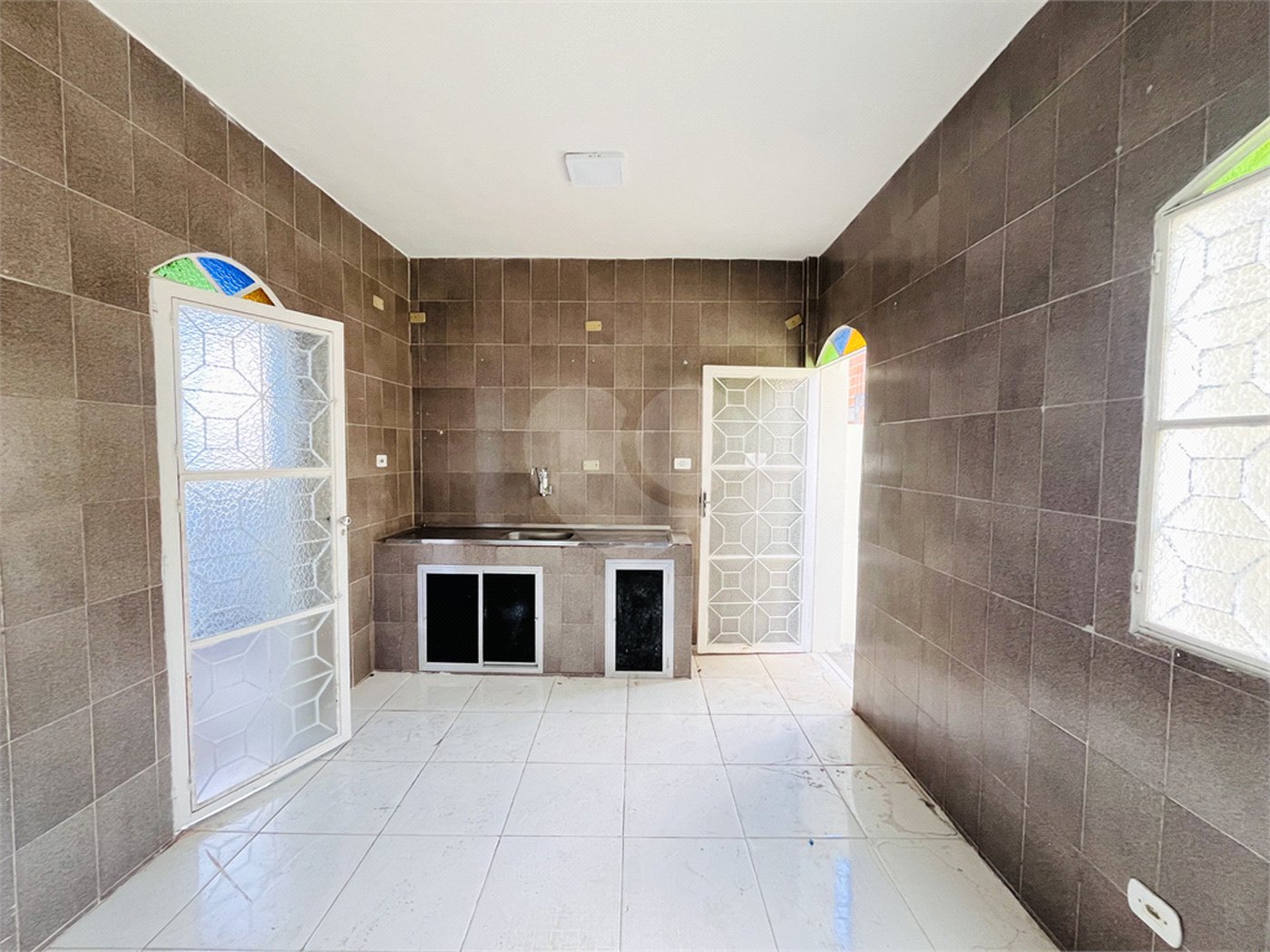 Casa à venda com 3 quartos em Campo Grande, Rio de Janeiro, RJ