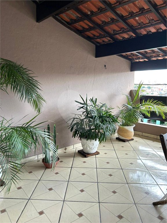 Casa à venda com 3 quartos, sendo 1 suíte, em Jardim Capão Redondo, São Paulo, SP