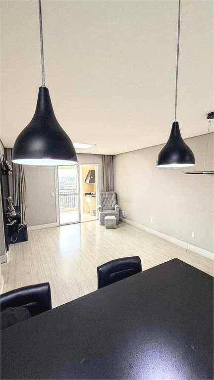 Apartamento à venda com 3 quartos, sendo 1 suíte,  em Vila Humaitá, Santo André, SP
