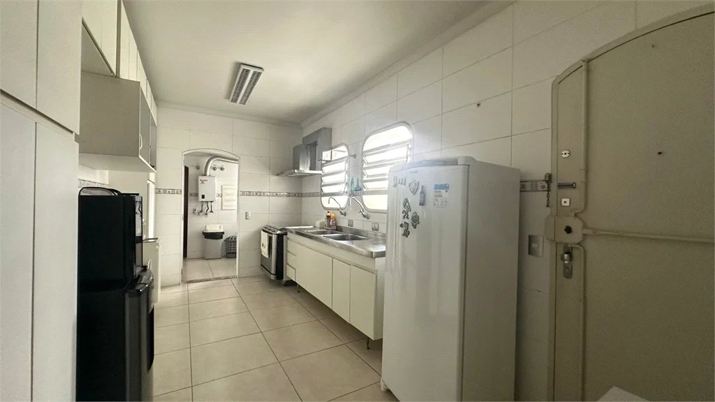 Apartamento à venda com 3 quartos, sendo 1 suíte, em Vila Andrade, São Paulo, SP