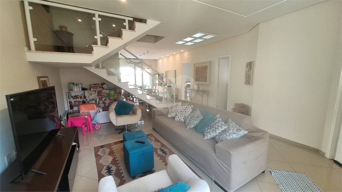 Casa à venda com 3 suítes no condomínio Residencial Villa dos Inglezes, Sorocaba - SP