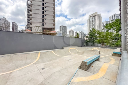 Apartamento à venda com 2 suítes em Brooklin, São Paulo, SP